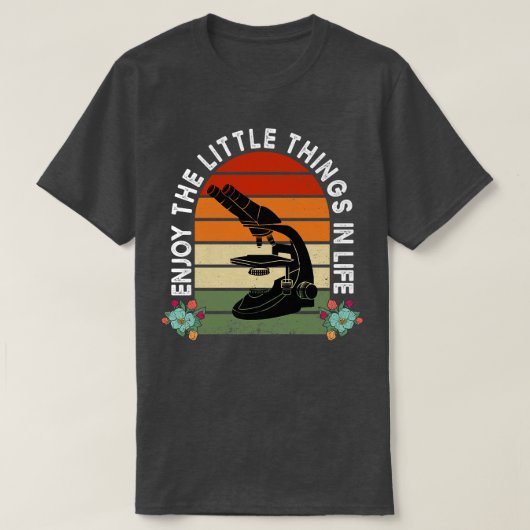 顕微鏡おもしろい微生物学者生物学おたく科学 Tシャツ (デザイン正面)