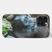 類人猿のフード ~ 日本のゴリラの食事 iPhoneケース (裏面横)