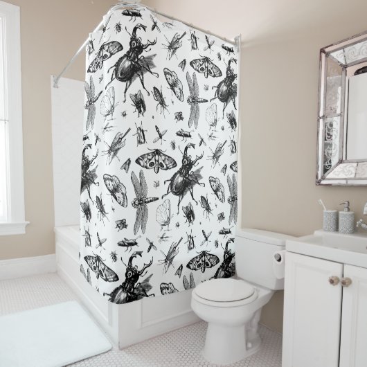 類別されたバグのスケッチ シャワーカーテン (インサイチュ)