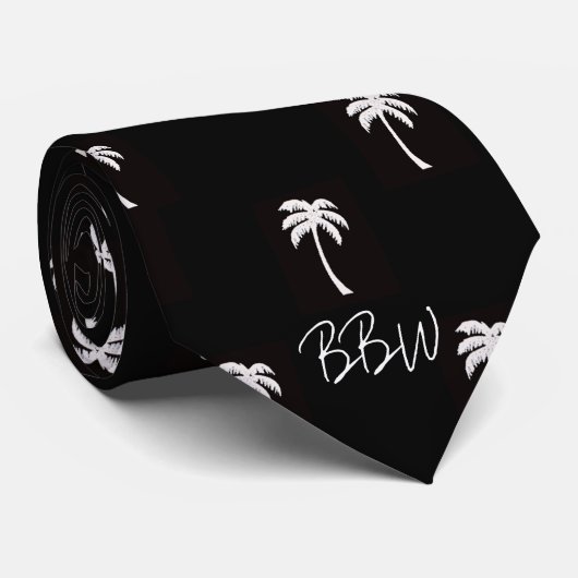 風がそよぐビーチの衣服の白いやし黒の首のタイ ネクタイ (ロール)