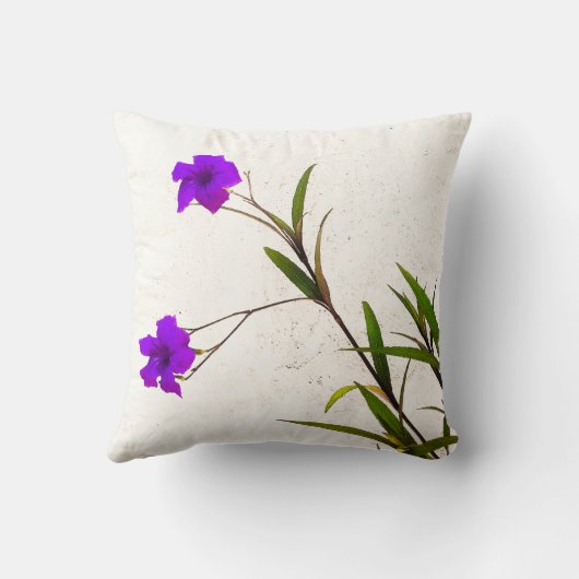 風に吹く紫の花 クッション (裏面)