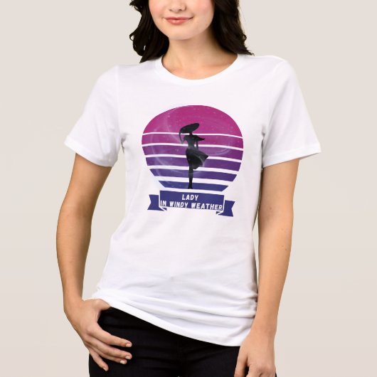 風の強い天気の女性 トライブレンドTシャツ (正面)