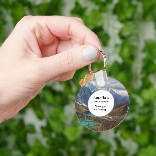 風光明媚なアルパインマウンテンズ写真誕生日ありがとう キーホルダー (手)