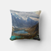 風光明媚なアルパイン山脈の写真 クッション (正面)