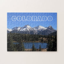 風光明媚なカラフルコロラドモラス湖