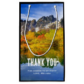 風光明媚なカントリー山と湖のパーティーありがとう スモールペーパーバッグ (裏面)