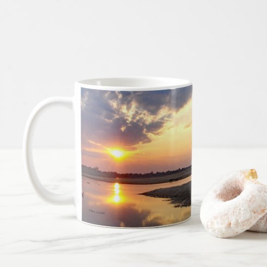 風光明媚なザンビアの夕日 コーヒーマグカップ (ドーナツ)