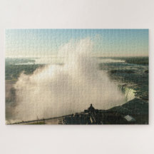 風光明媚なナイアガラ滝ビュー、夜明け、カナダ