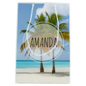 風光明媚なパームツリーオンザトロピカルビーチ ミディアムペーパーバッグ (裏面)