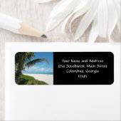 風光明媚なビーチ、サイドパームブランチ ラベル (インサイチュ)