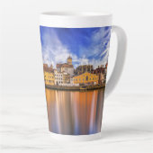 風光明媚なレージェンズバーグリバービュー カフェラテマグ (右アングル)