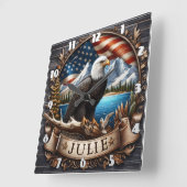 風光明媚な山と旗を持つアメリカワシ スクエア壁時計 (傾斜)