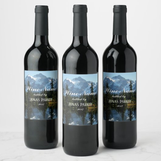 風光明媚な山と湖の写真パーソナライズされた ワインラベル (ボトル)