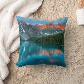風光明媚な山と湖の風景の写真 クッション (ブランケット)