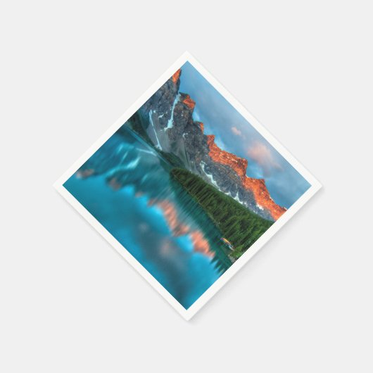 風光明媚な山と湖の風景の写真 スタンダードカクテルナプキン (角)