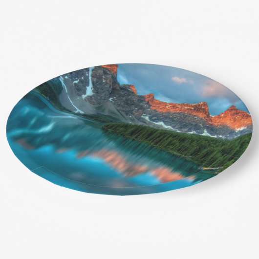 風光明媚な山と湖の風景の写真 ペーパープレート (アングル)