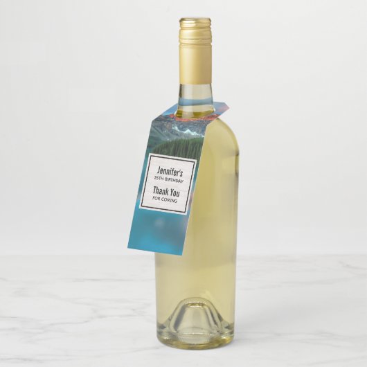 風光明媚な山と湖の風景の写真 ボトルネックタグ (アングル)