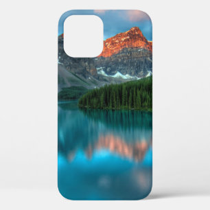 風光明媚な山と湖の風景の写真 iPhone 12ケース