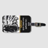 風光明媚な山の風景のバッファロー ラゲッジタグ (正面横)