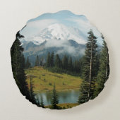 風光明媚な山レイニアランドスケープ ラウンドクッション (裏面)