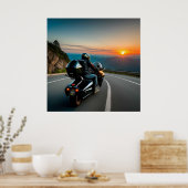 風光明媚な山道に乗るオートバイ ポスター (キッチン)