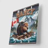 風光明媚な景色で旗を掲げた筏に乗ったビーバー スクエア壁時計 (傾斜)