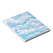 風光明媚な晴れた雲の背景 ノートパッド (アングル)
