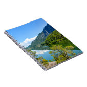 風光明媚な湖山反射の写真 ノートブック (右側)