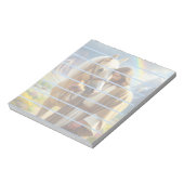 風光明媚な風景の中でパロミノの馬を持つイエス ノートパッド (回転)