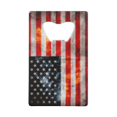 風化させたヴィンテージの米国旗 クレジットカード栓抜き (裏面)