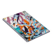 風化したコンクリートの壁、グラニーな質感。 ノートブック (右側)