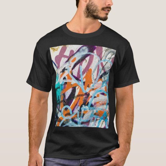 風化したコンクリートの壁、グラニーな質感。 Tシャツ (正面)
