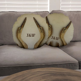 風化した二頭のサギ ラウンドクッション