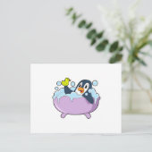 風呂に入ったペンギンとアヒル ポストカード (スタンド正面)