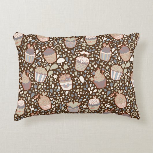 風味がよいカップケーキから成っている甘いパターン アクセントクッション (正面)