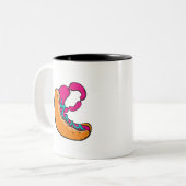 風変わりなウインナー ツートーンマグカップ (正面左)