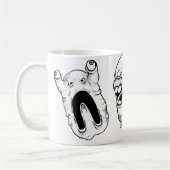 風変わりな歪められた顔を搭載するマグ コーヒーマグカップ (左)