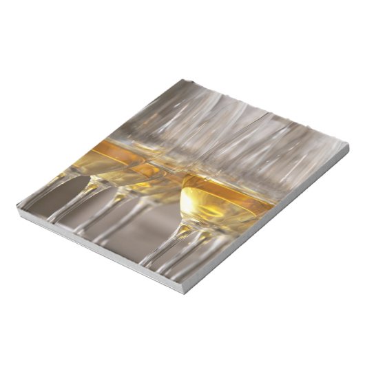 風照のある2列のワインのテイスティンググラス ノートパッド (回転)