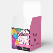 風船がピンク色に変わった誕生日パーティー フェイバーボックス (オープン)