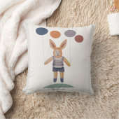 風船で持ち上げられたウサギの少年 子供部屋 クッション (ブランケット)