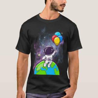 風船で浮いている宇宙飛行士 Tシャツ