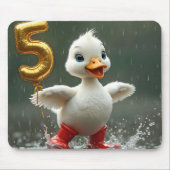 風船で雨の中で白いアヒル#5 マウスパッド (正面)