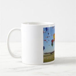 風船のようにふくらむこと コーヒーマグカップ