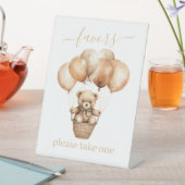 風船の恩恵を受けた小さなテディベア 台座サイン (インサイチュ)