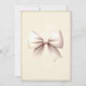 風船やプレゼントと一緒にいるかわいいテディベア 招待状 (裏面)