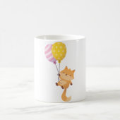 風船を持ったかわいい子ぎつね コーヒーマグカップ (中央)
