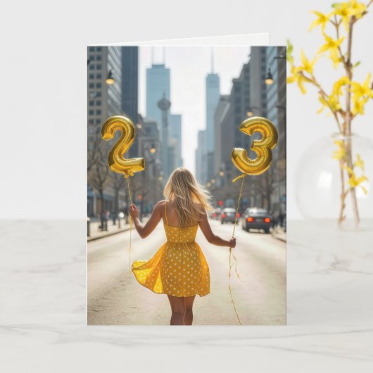 風船を持つシカゴ誕生日 カード (黄色い花)