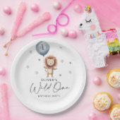 風船ファースト誕生日付き野生のライオン ペーパープレート (パーティー)