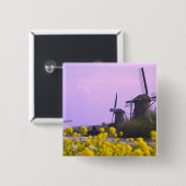 風車はキンダージクの運河に沿って走る。 缶バッジ (正面&裏面)