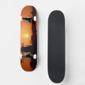 風車は夕日に、キンダーディク、オランダ スケートボード (正面)